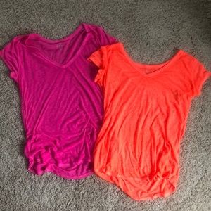 Bundle of 2 athleta burn out v neck tees.